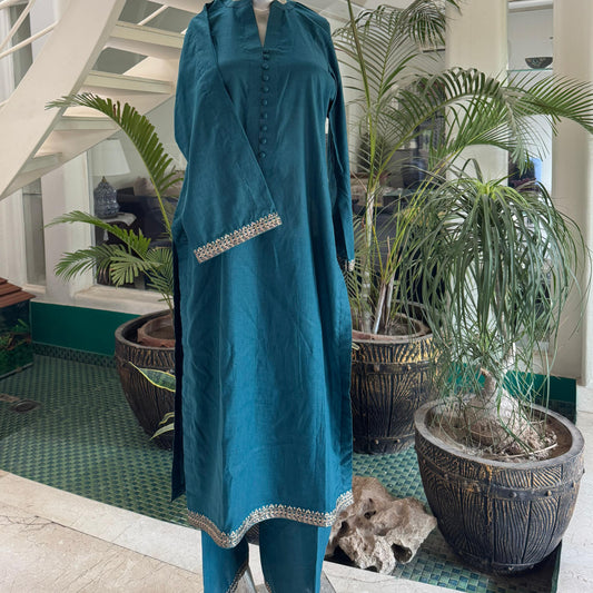 Emerald Elegance – 2 Piece Stitched Suit
